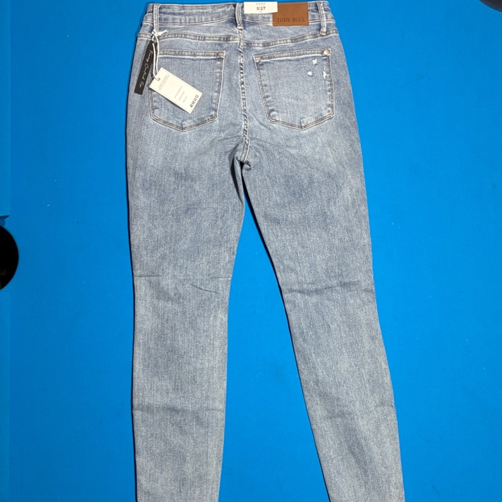 Judy Blue Light Blue Distressed Skinny Jeans *NWT* - Picture 7 of 16